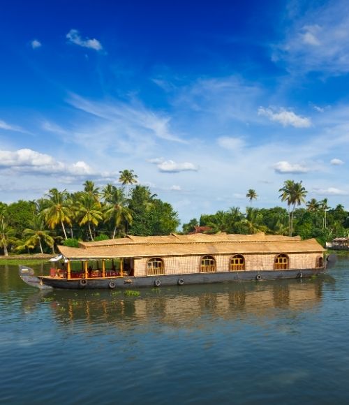 Kerala Backwaters & Hills